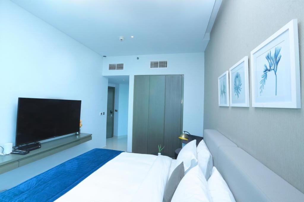 Damac Maison Prive Deluxe Studio With Burj-Khalifa View Дубай Екстериор снимка